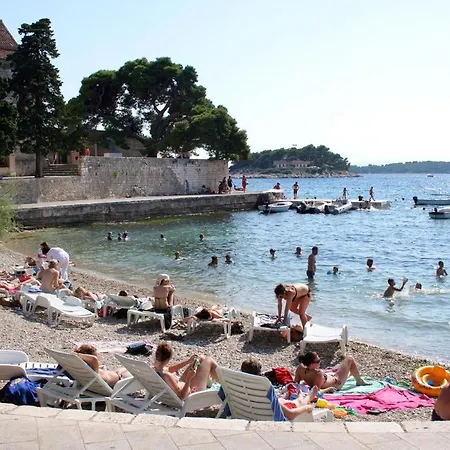 With A Parking Space Hvar 5502 Διαμέρισμα *